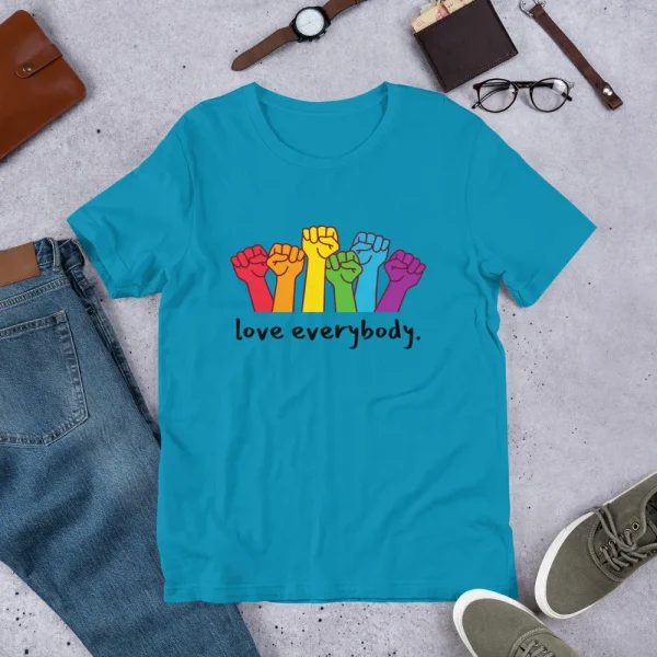 love everybody T-Shirt