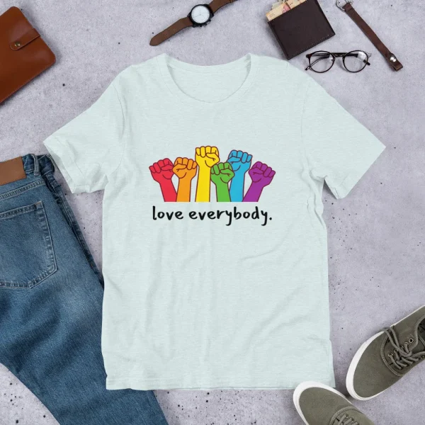 love everybody T-Shirt - Image 10