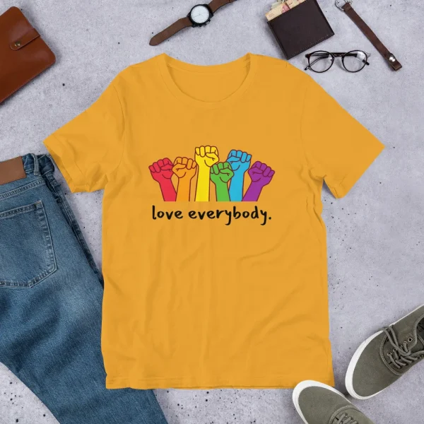 love everybody T-Shirt - Image 4