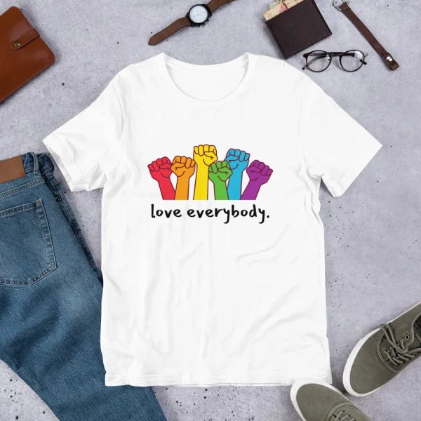 love everybody T-Shirt - Image 11